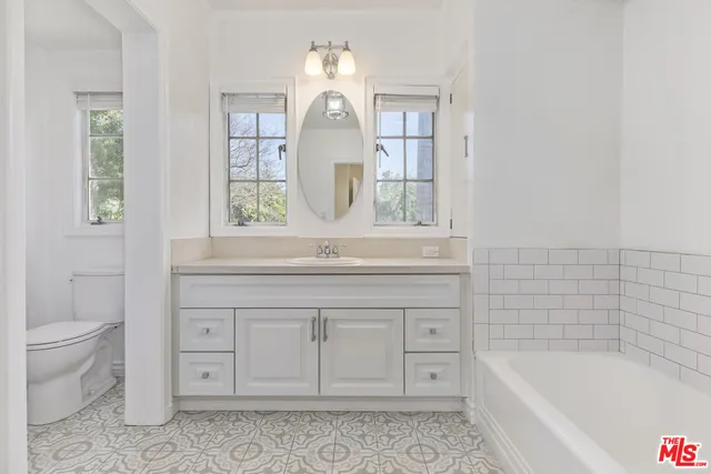 $3,995 | 9756 West Olympic Boulevard, Beverly Hills, CA 90212