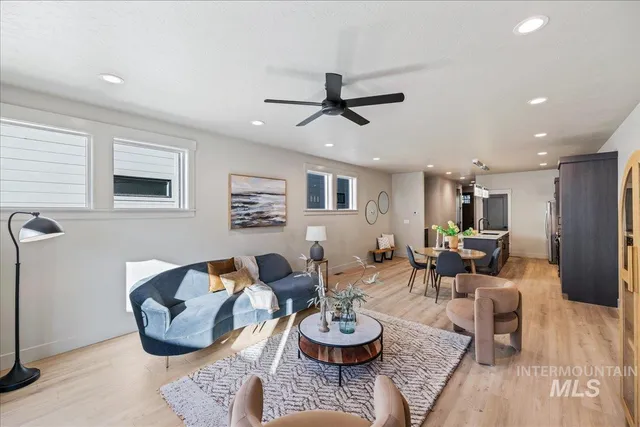 $719,900 | 1519 South Lincoln Avenue, Boise, ID 83706