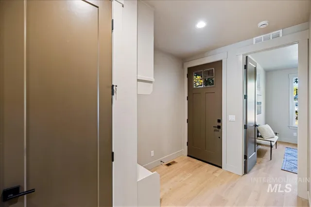 $719,900 | 1519 South Lincoln Avenue, Boise, ID 83706