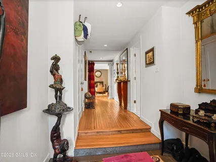 $2,395,000 | 332 Riversville Road, Greenwich, CT 06831