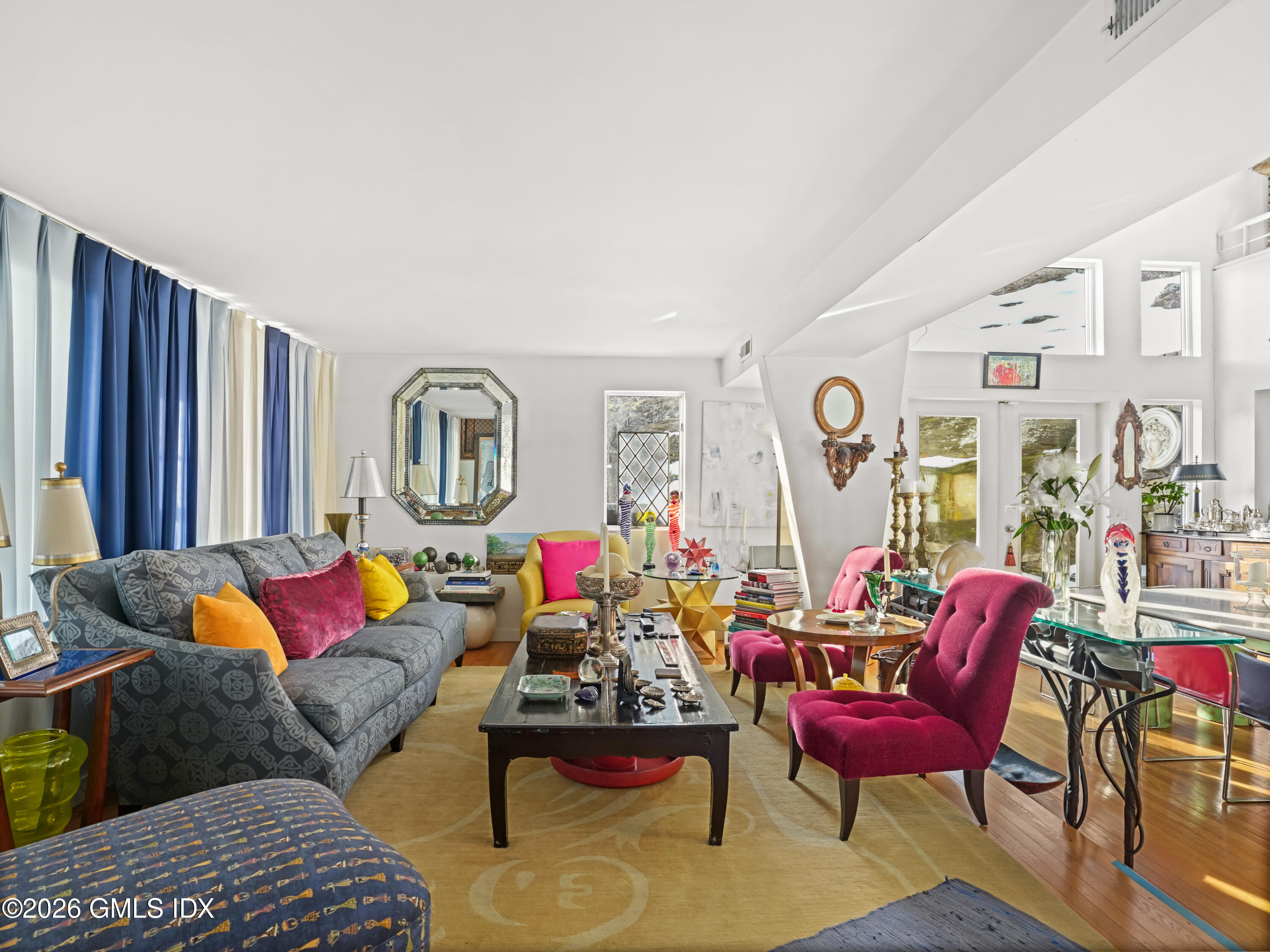 332 Riversville Road Greenwich, CT 06831 - Photo 14 of 23 3 S Formal LR