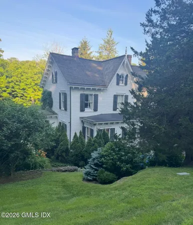 $2,395,000 | 332 Riversville Road, Greenwich, CT 06831