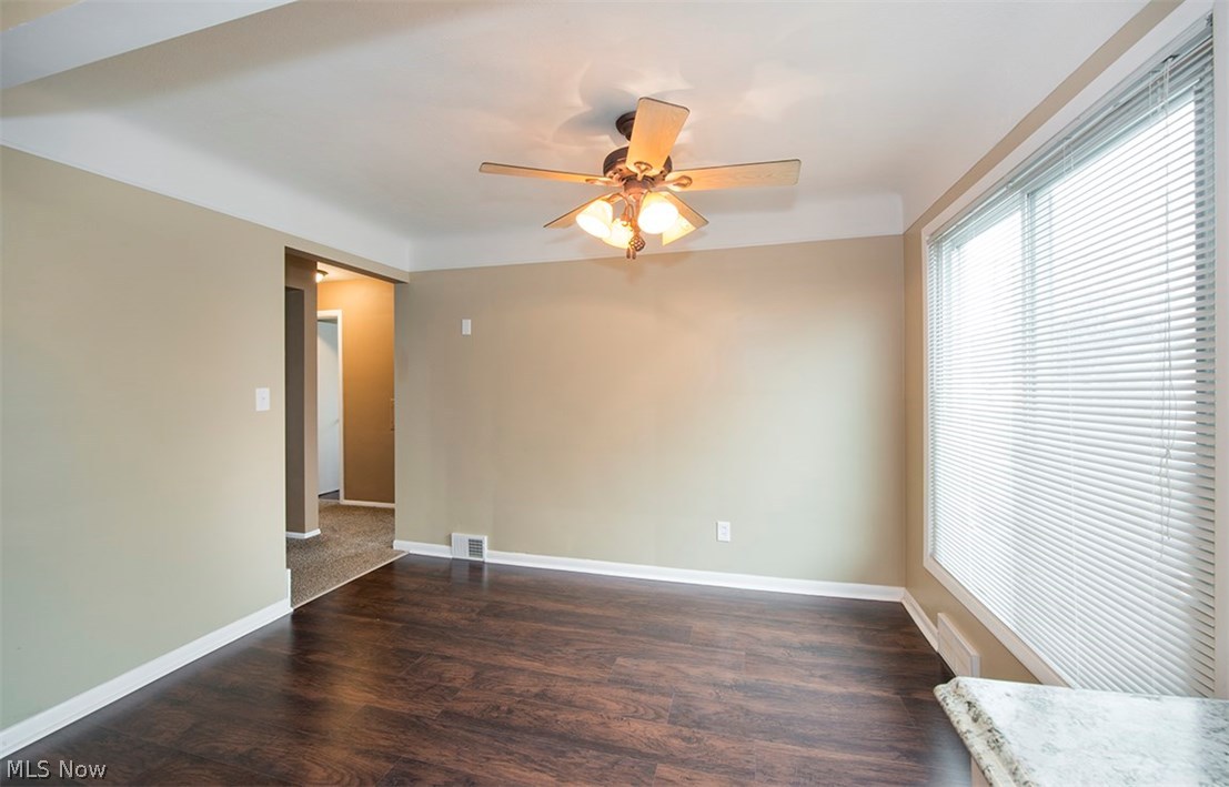 11436 Hempstead Road Garfield Heights, OH 44125 - Photo 6 of 30