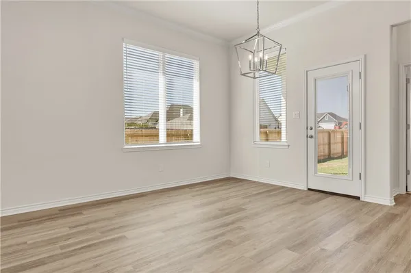 $305,000 | 1919 Pinemont View Drive, Bryan, TX 77807