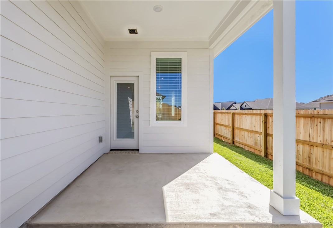 1919 Pinemont View Drive Bryan, TX 77807 - Photo 26 of 28 Back patio