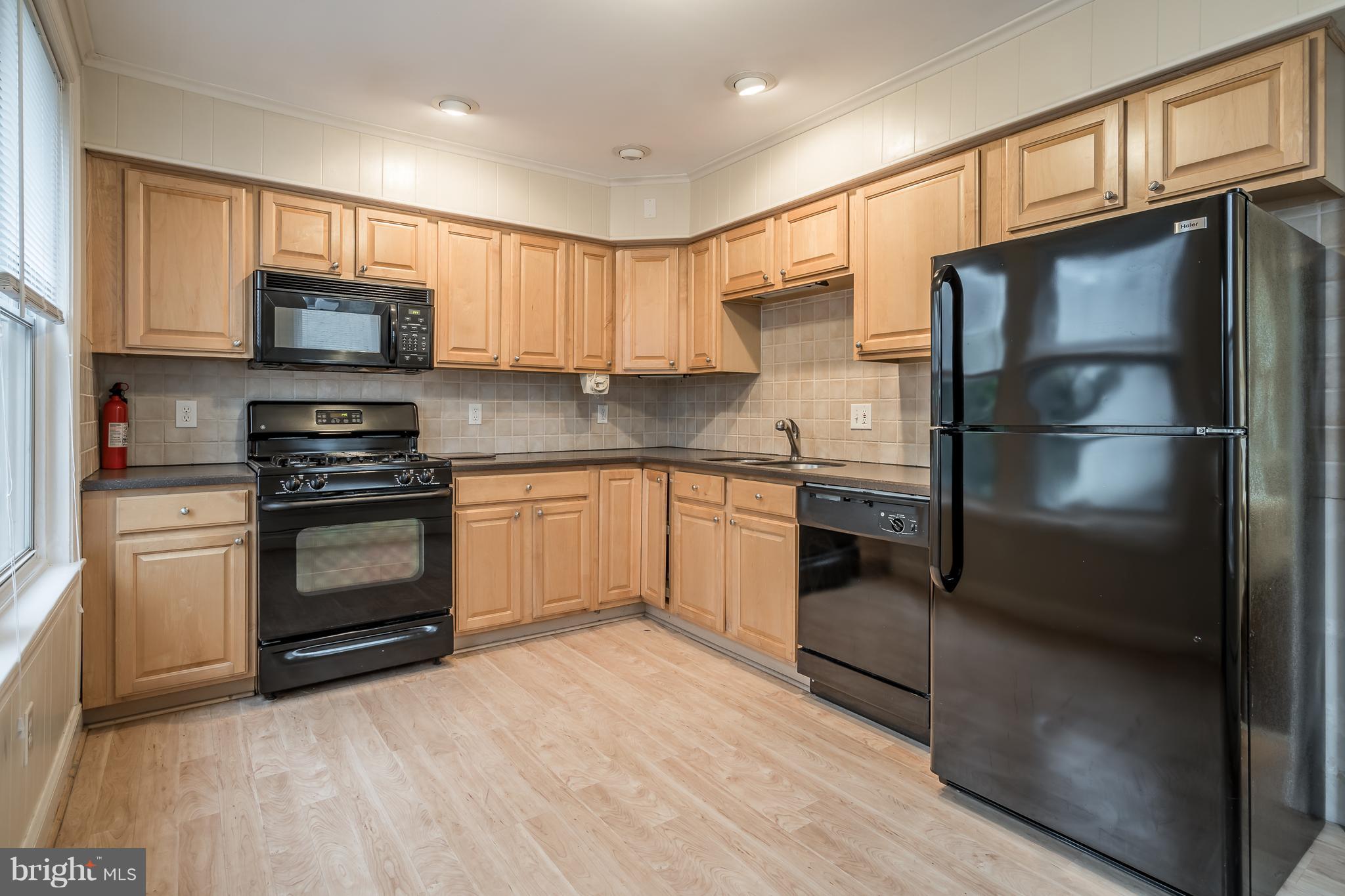 428 Roxborough Avenue Philadelphia, PA 19128 - Photo 12 of 31 Gallery Image 12