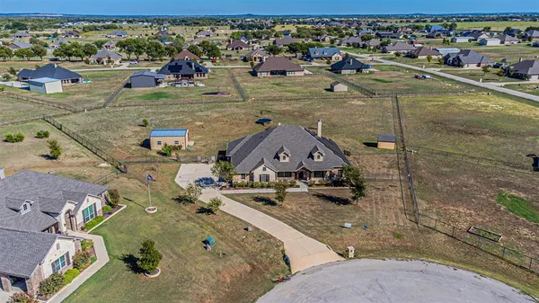 $550,000 | 7812 Grain Court, Godley, TX 76044