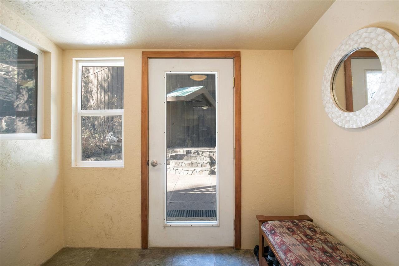 11275 Beacon Road Truckee, CA 96161 - Photo 3 of 20 Gallery Image 3