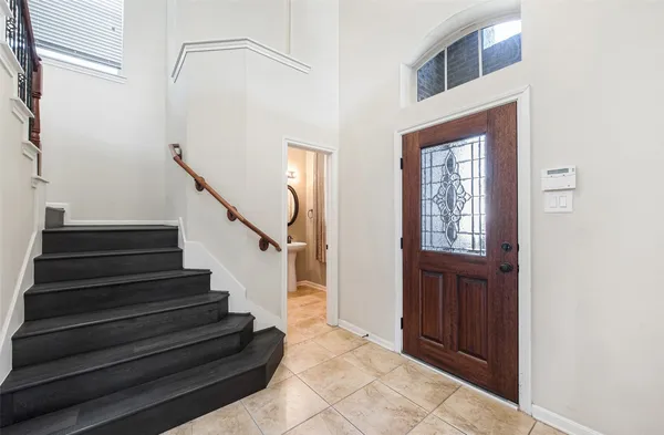 $2,400 | 204 Echo Brook Lane, Dickinson, TX 77539