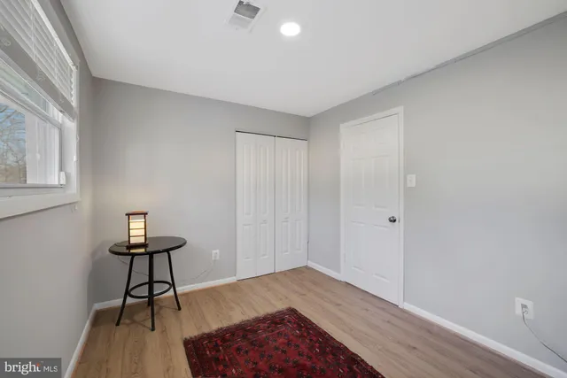 $2,000 | 8418 Stonewall Drive, Vienna, VA 22180