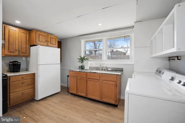 $2,000 | 8418 Stonewall Drive, Vienna, VA 22180