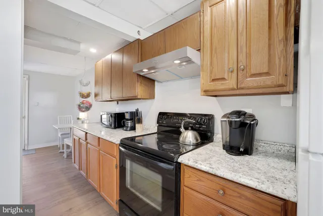 $2,000 | 8418 Stonewall Drive, Vienna, VA 22180