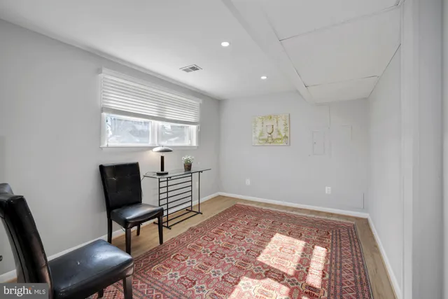 $2,000 | 8418 Stonewall Drive, Vienna, VA 22180