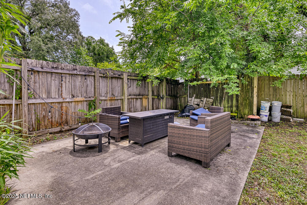 2236 Post Street Jacksonville, FL 32204 - Photo 4 of 6 Back Yard - Sitting Area