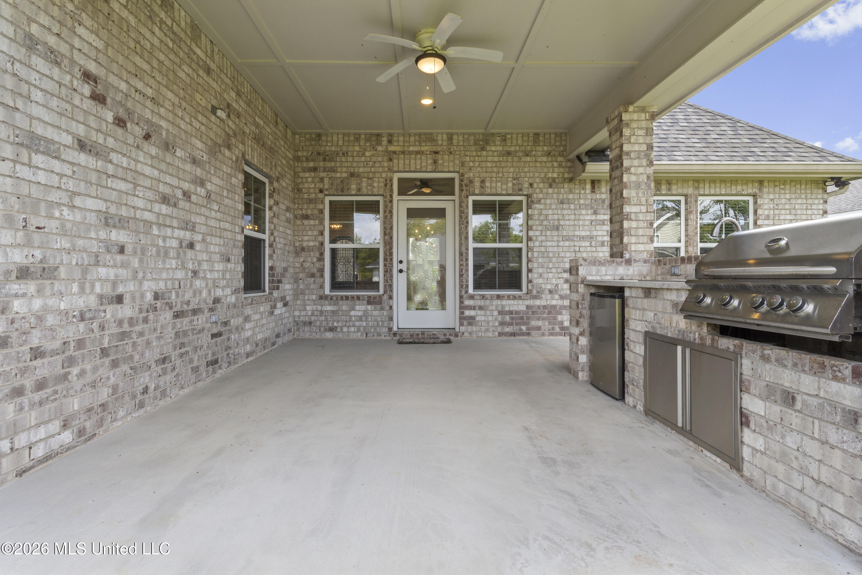 12569 Alphabet Road Gulfport, MS 39503 - Photo 39 of 42 Covered back porch area