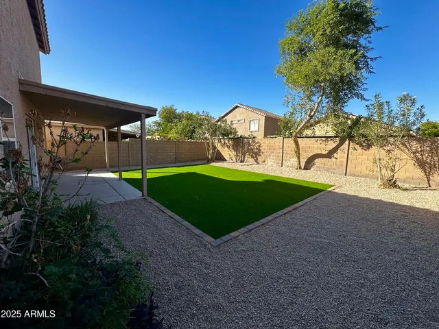 $417,500 | 11546 West Schleifer Drive, Youngtown, AZ 85363