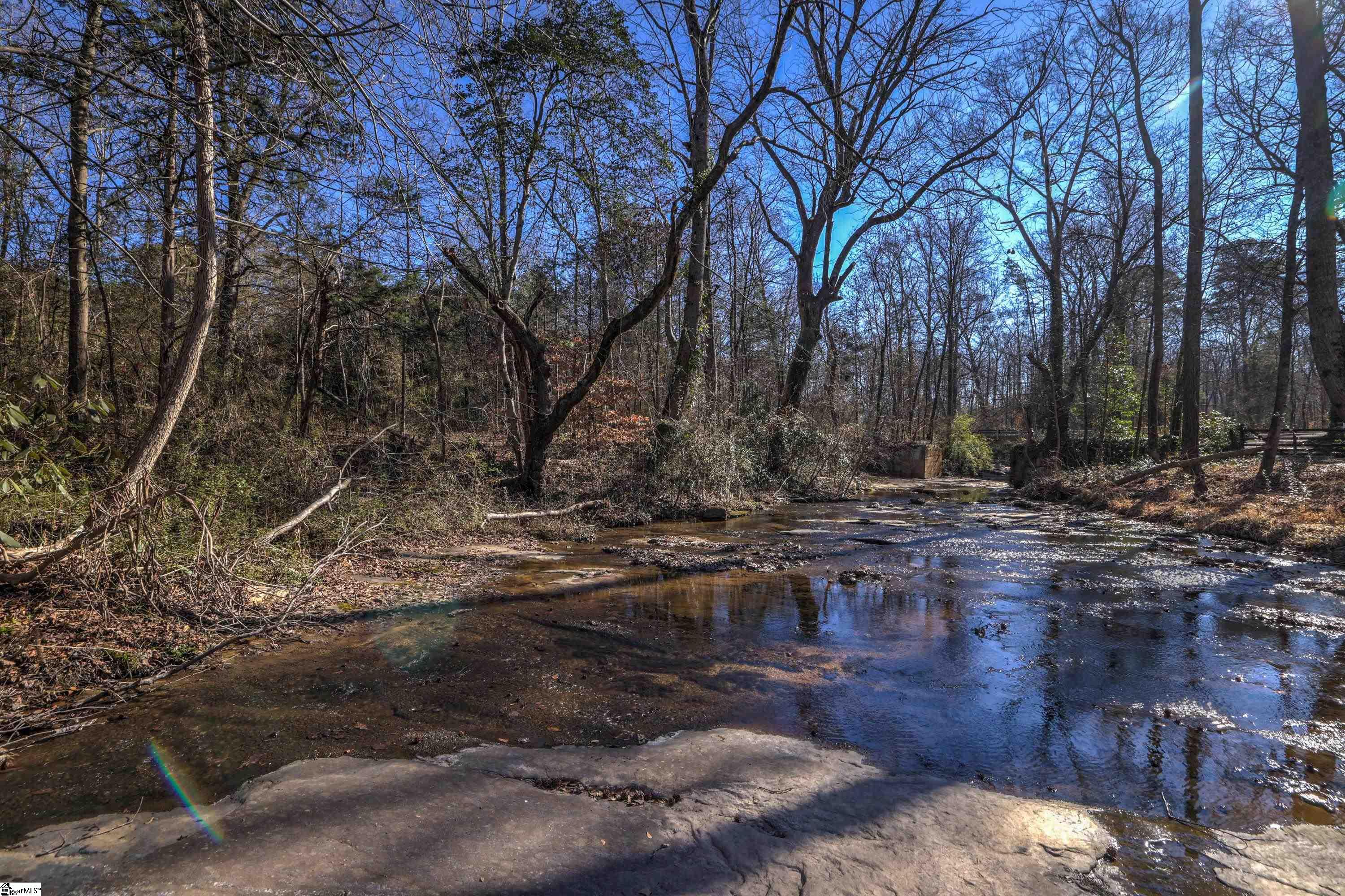 529 Miller Road Greenville, SC 29607 - Photo 12 of 23 Gallery Image 12