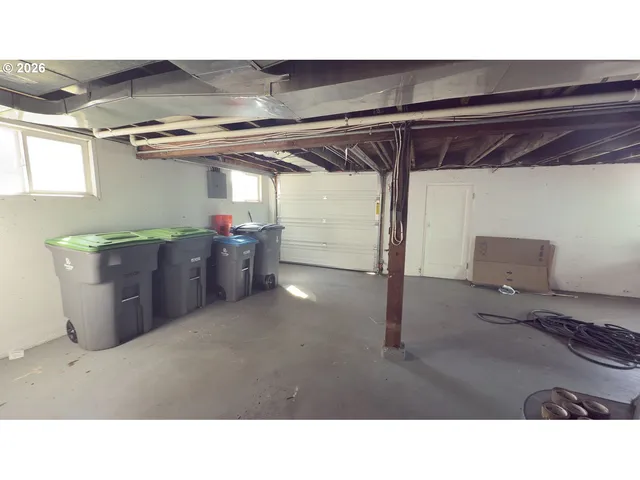 $455,000 | 627 West Marine Drive, Astoria, OR 97103