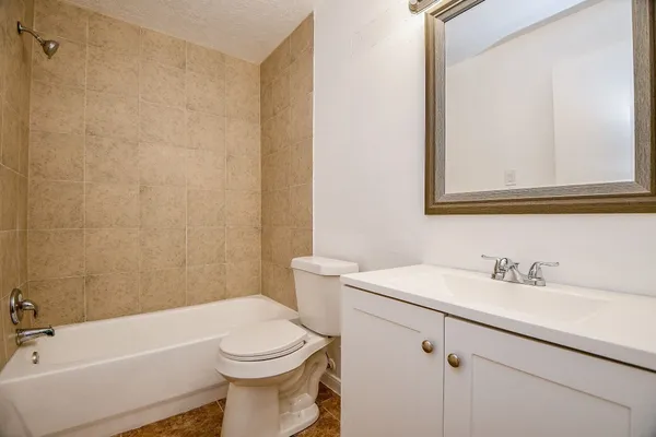 $1,700 | 7130 River Garden Drive, Houston, TX 77095