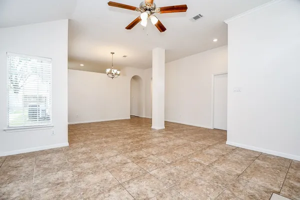 $1,700 | 7130 River Garden Drive, Houston, TX 77095