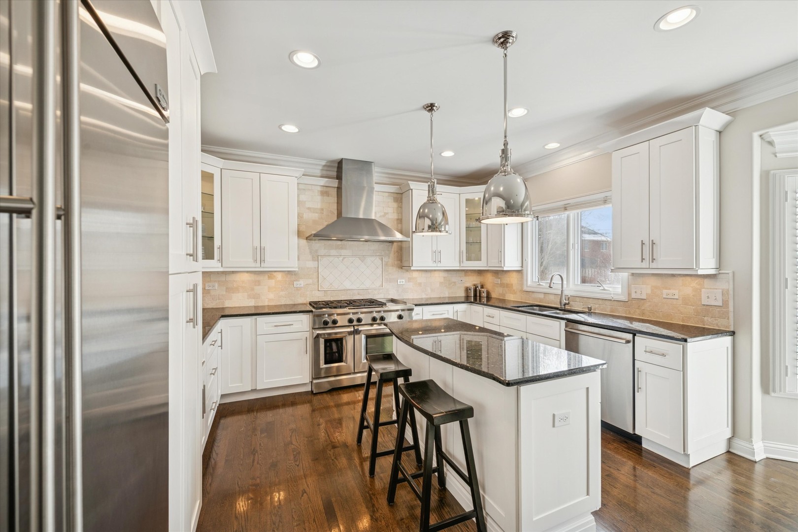 146 Walnut Street Elmhurst, IL 60126 - Photo 10 of 31