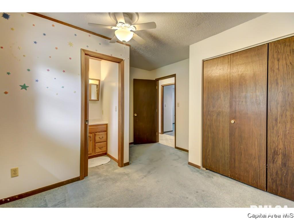 3029 Selkirk Road Springfield, IL 62702 - Photo 22 of 36