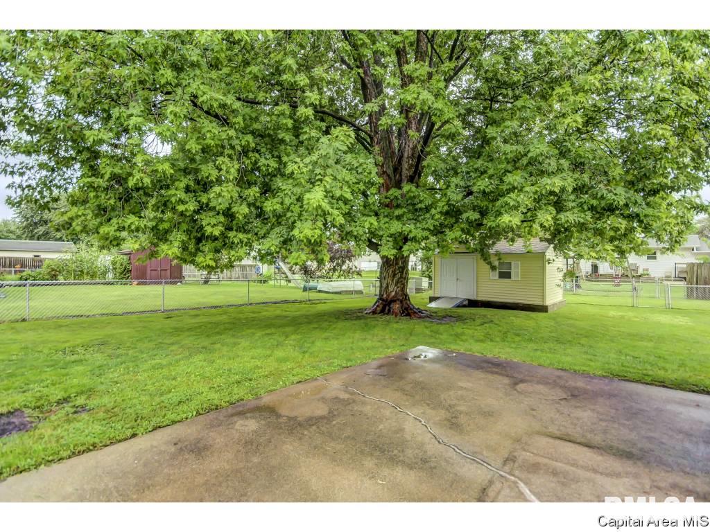 3029 Selkirk Road Springfield, IL 62702 - Photo 31 of 36