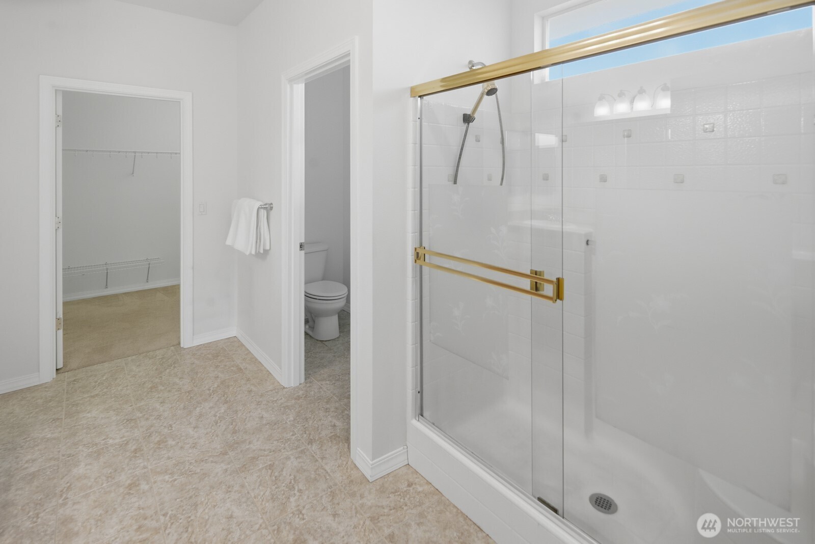 24036 Northeast Adair Road Redmond, WA 98053 - Photo 21 of 40