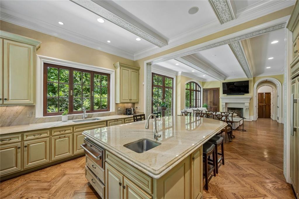 125 Blackland Road Northwest Atlanta, GA 30342 - Photo 36 of 106