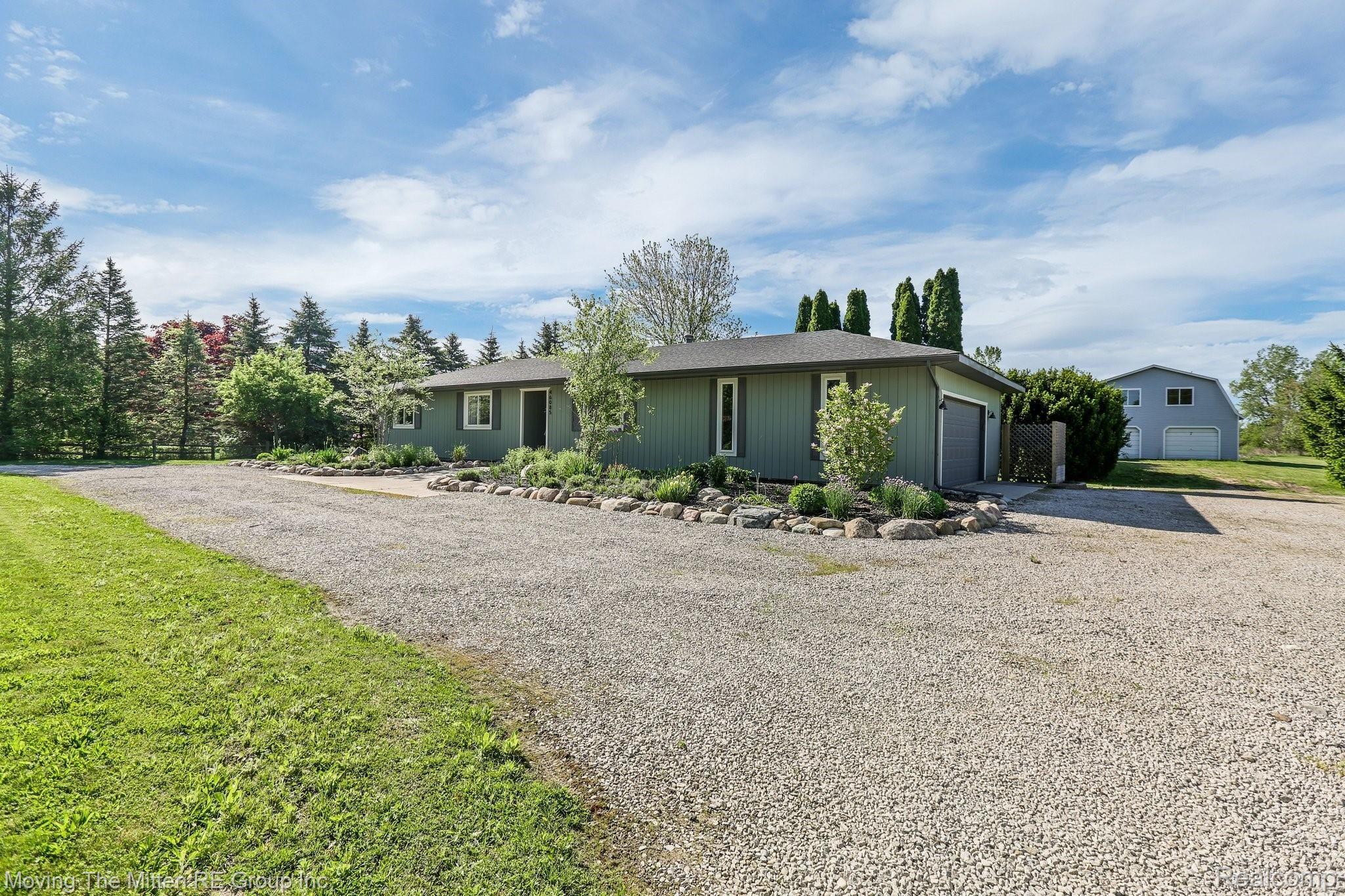 46085 Hull Road Belleville, MI 48111 - Photo 19 of 30 46085+Hull+Rd+Belleville-18-web.jpg