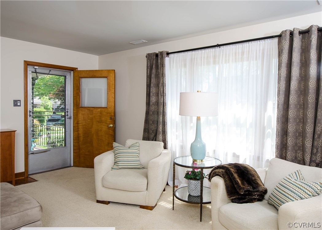 5013 Devonshire Road Richmond, VA 23225 - Photo 4 of 20 Another view of the living room as you enter from