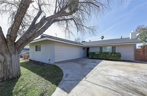 $2,450 | 3212 Covina Street, Bakersfield, CA 93306