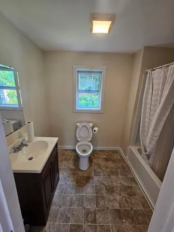 $235,000 | 25 Margin Street, Orono, ME 04473