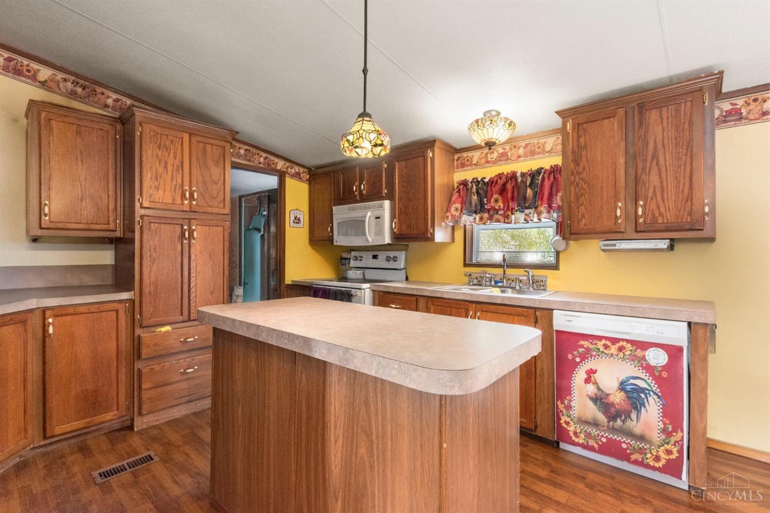13369 Busch Road Sardinia, OH 45171 - Photo 14 of 30 All interior rooms have been virtually cleared.