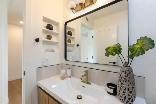 $719,900 | 16509 Caballero Lane, Unit 30B, Huntington Beach, CA 92649