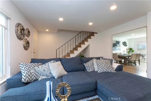 $719,900 | 16509 Caballero Lane, Unit 30B, Huntington Beach, CA 92649