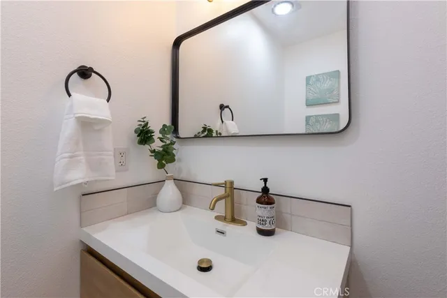 $719,900 | 16509 Caballero Lane, Unit 30B, Huntington Beach, CA 92649