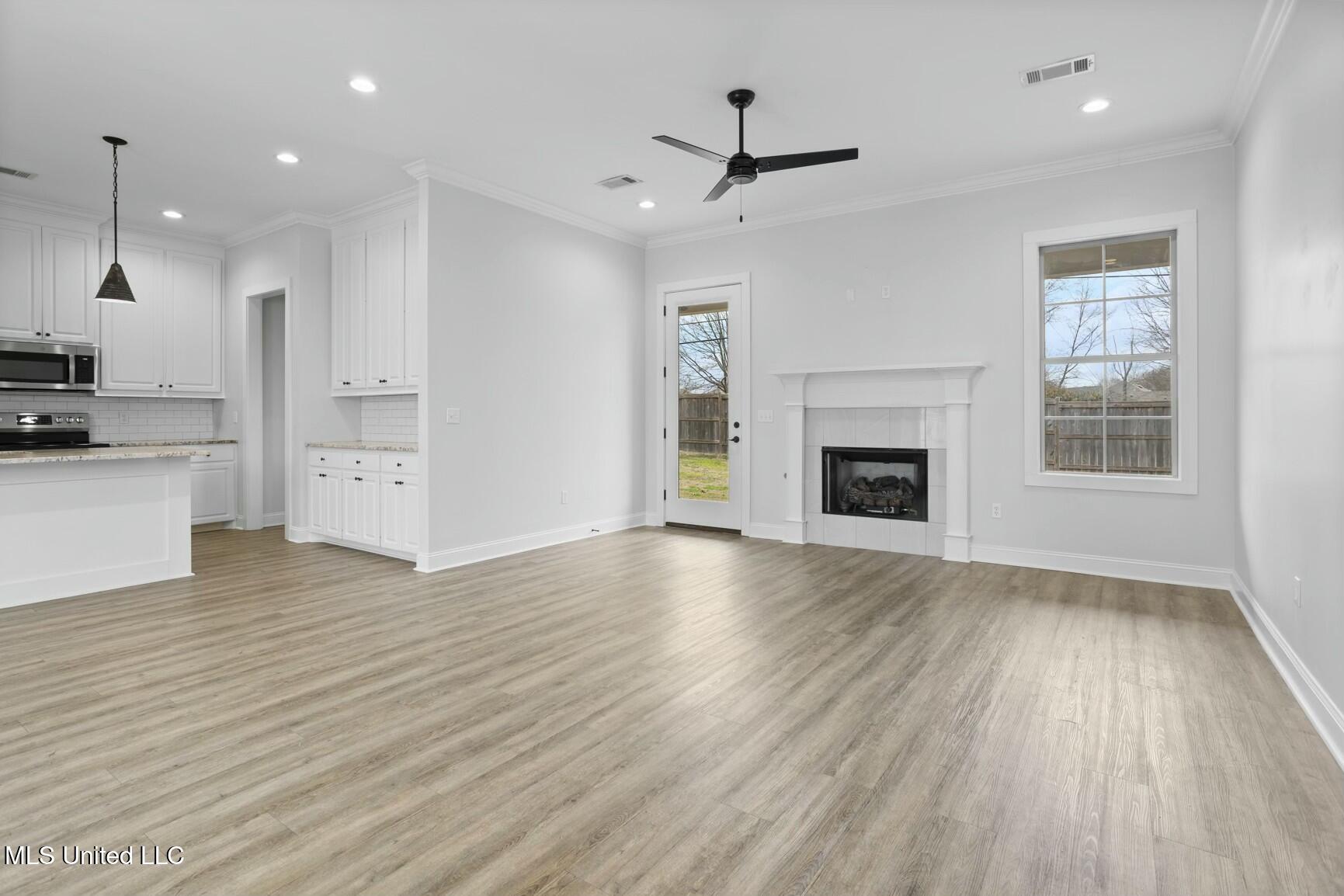 122 Porter Ridge Canton, MS 39046 - Photo 3 of 25 tempImagePa5IlW