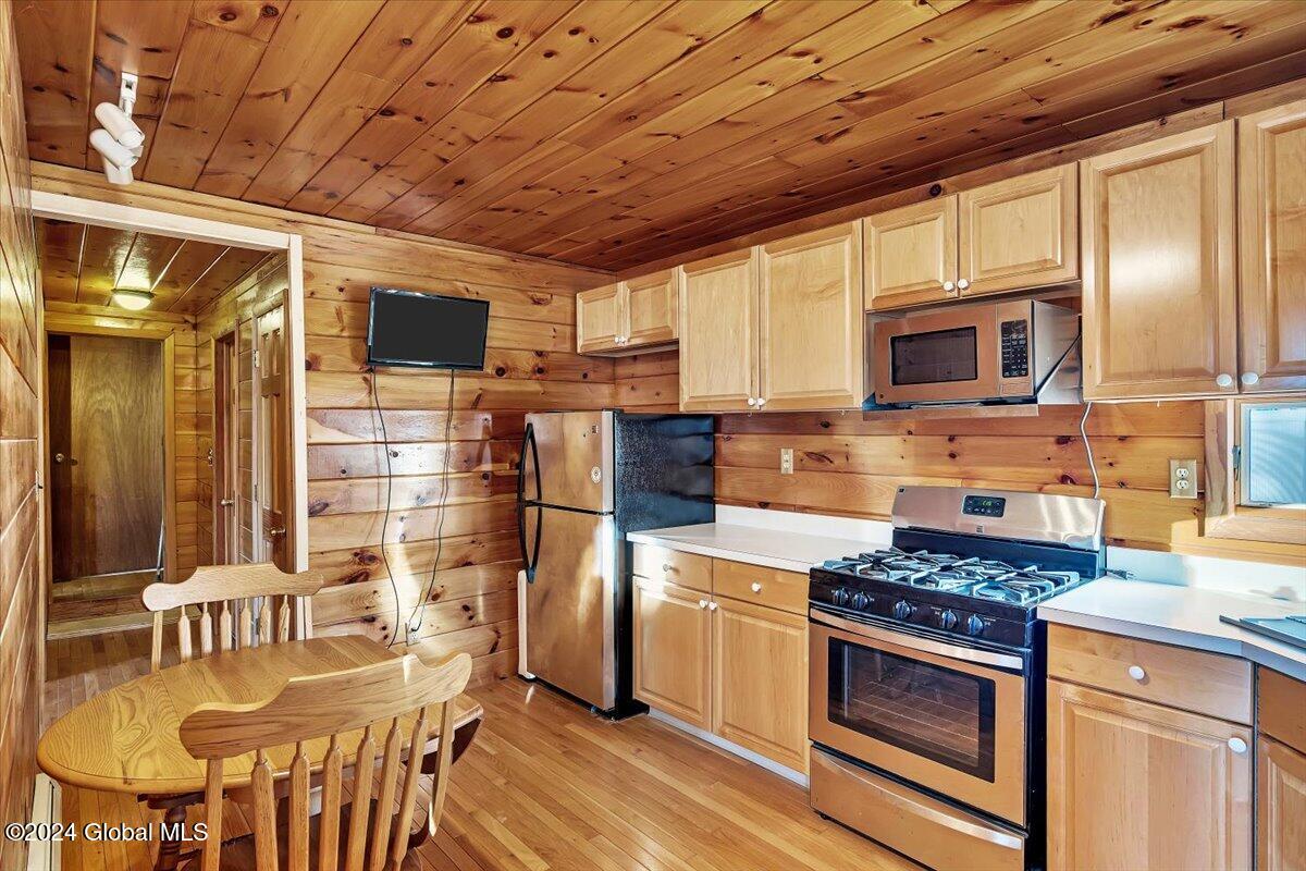 19 Knickerbocker Road Nassau, NY 12123 - Photo 25 of 30 11-P1256486