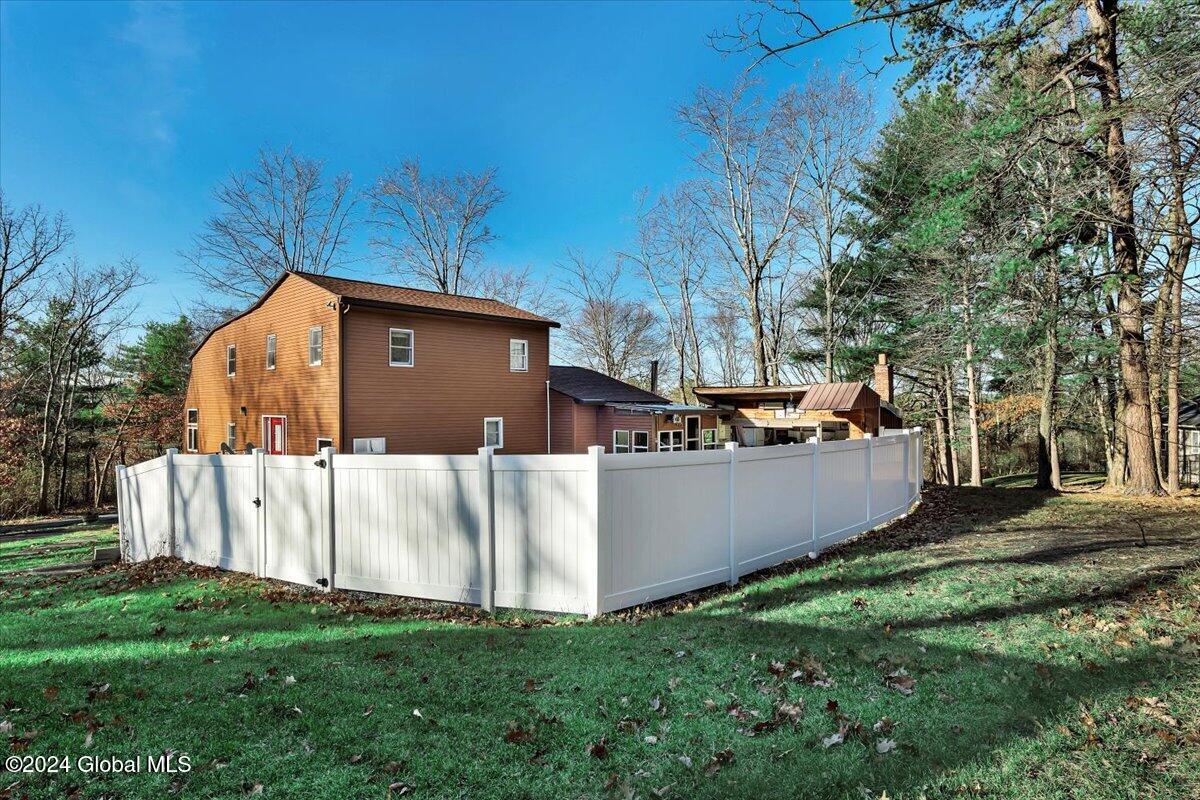 19 Knickerbocker Road Nassau, NY 12123 - Photo 29 of 30 26-P1256389