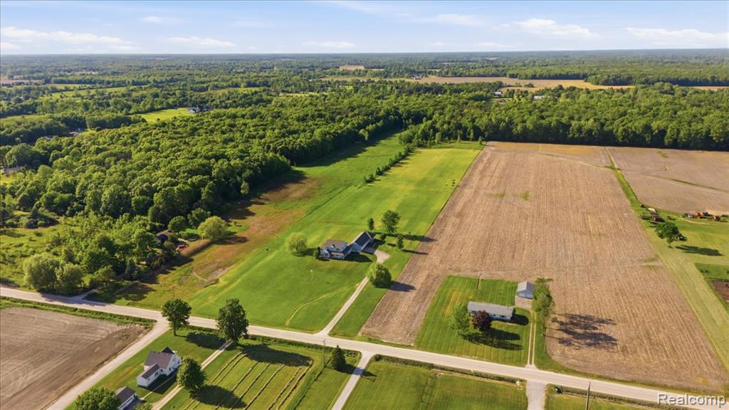 7868 Big Hand Road Columbus, MI 48063 - Photo 16 of 91
