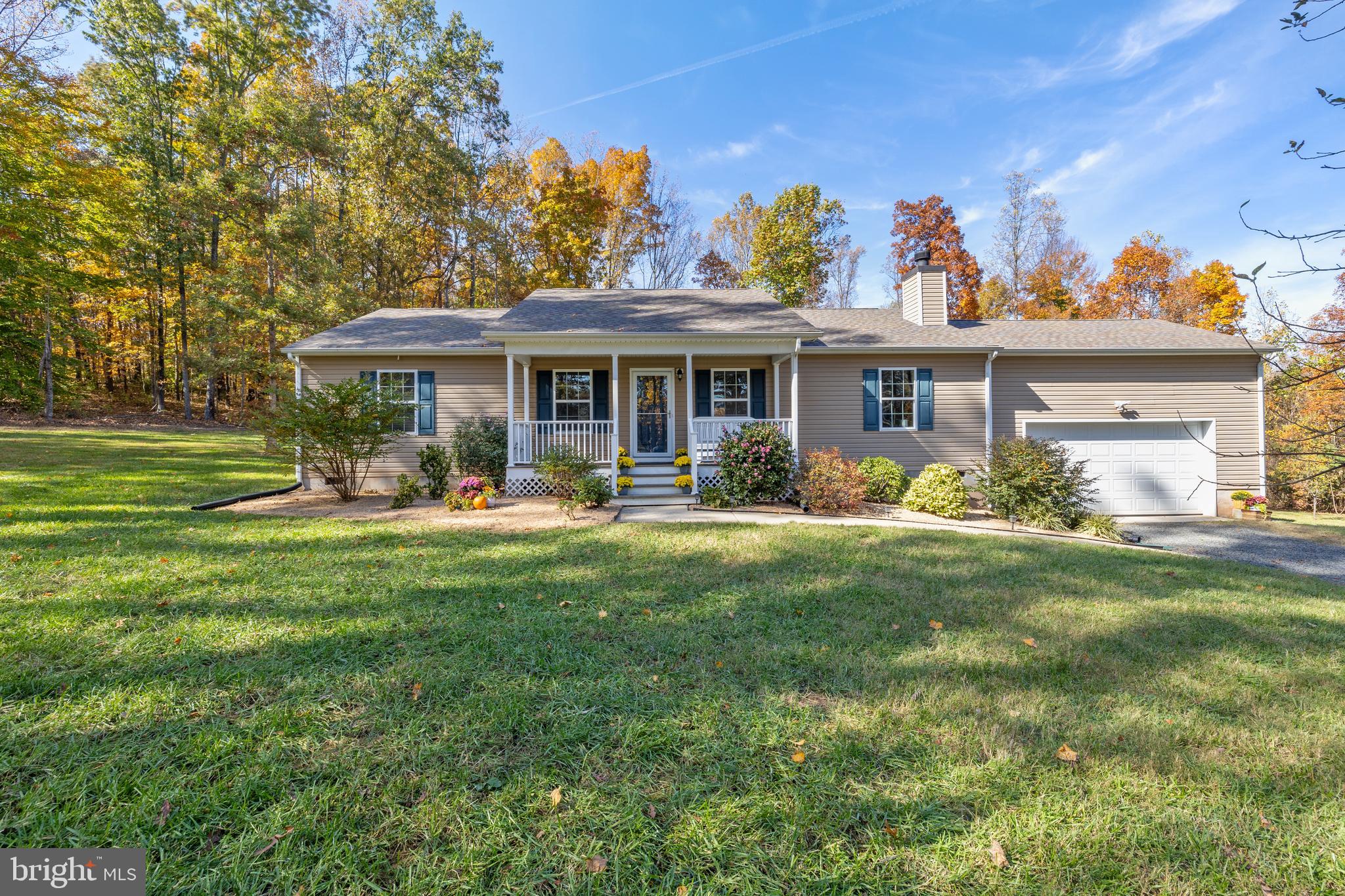 8656 Green Road Warrenton, VA 20187 - Photo 2 of 27 Gallery Image 2