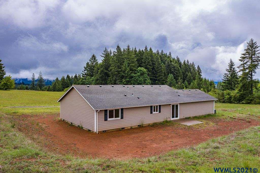 32182 Bellinger Road Lebanon, OR 97355 - Photo 5 of 24