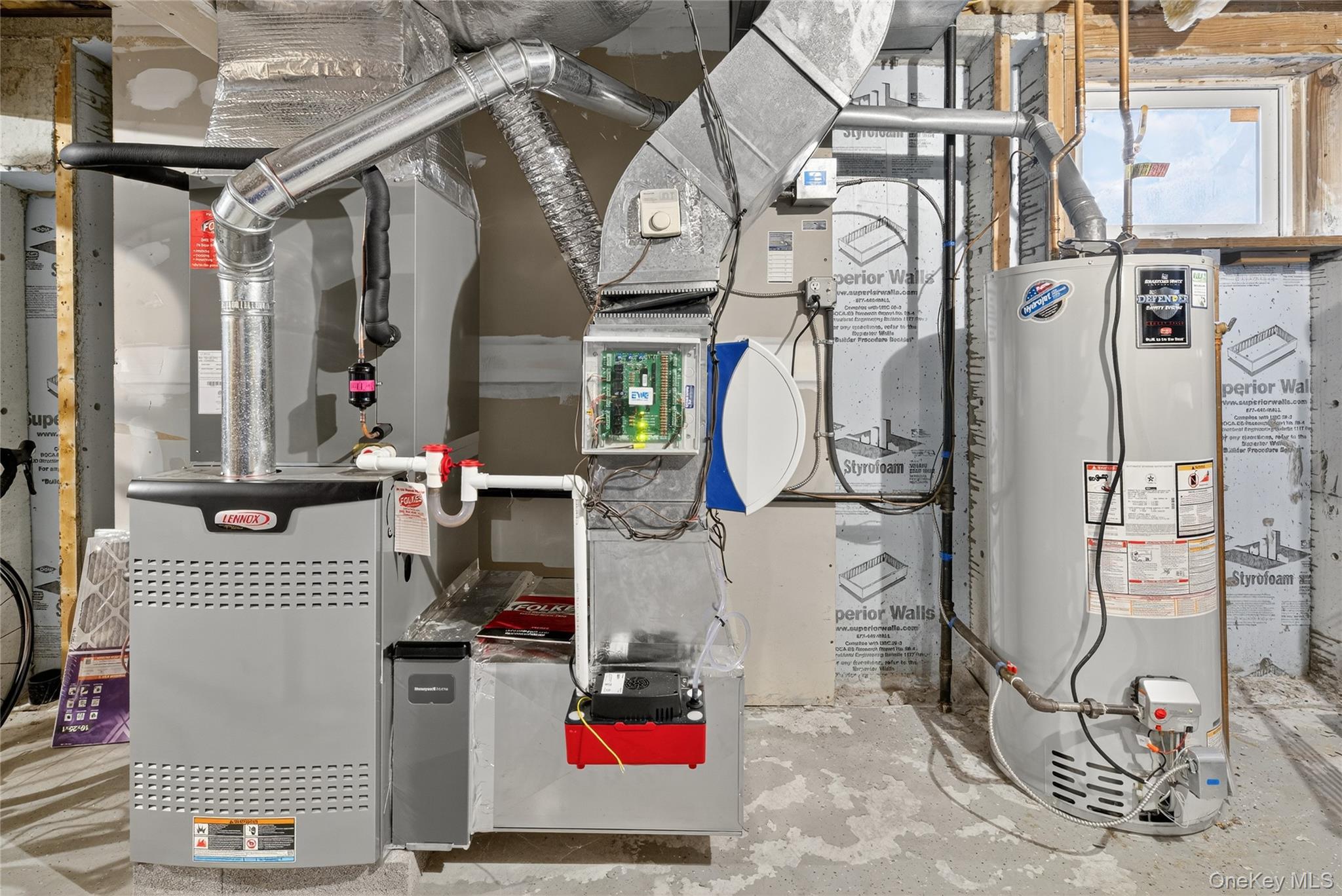 9 Exeter Circle Beacon, NY 12508 - Photo 30 of 41 a view of living room