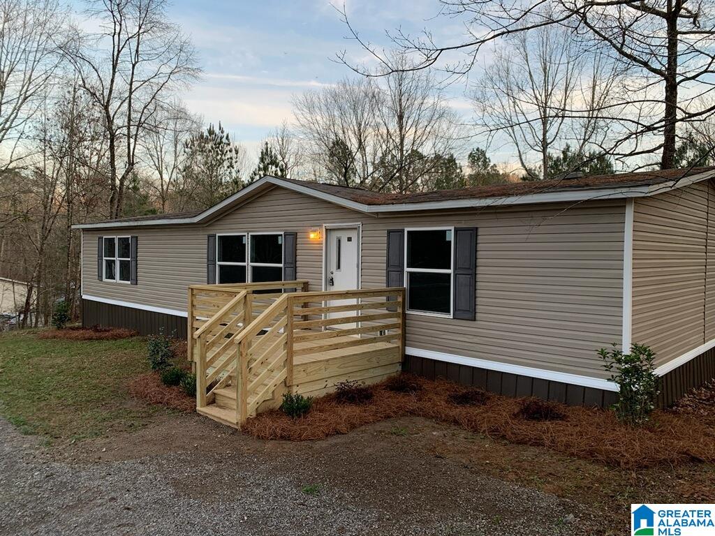 180 Arrowhead Drive Riverside, AL 35135 - Photo 4 of 44