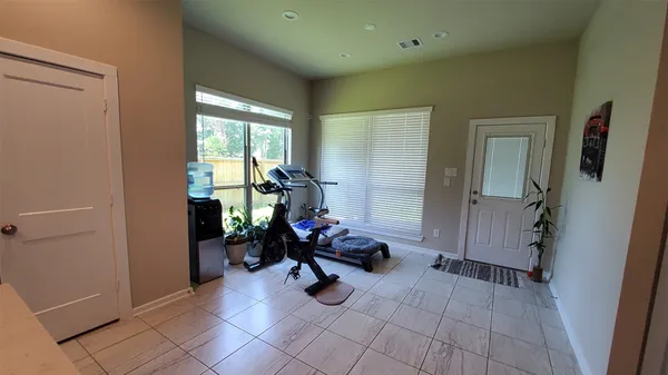 $2,799 | 305 Rise Lane, Montgomery, TX 77316