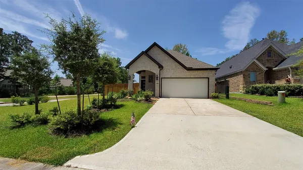 $2,799 | 305 Rise Lane, Montgomery, TX 77316