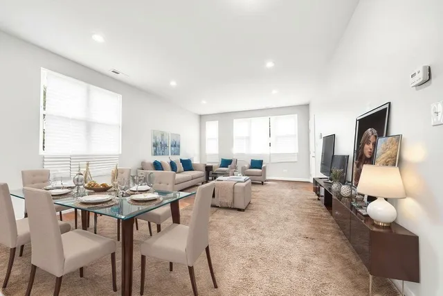 $399,999 | 4936 South Loomis Street, Chicago, IL 60609