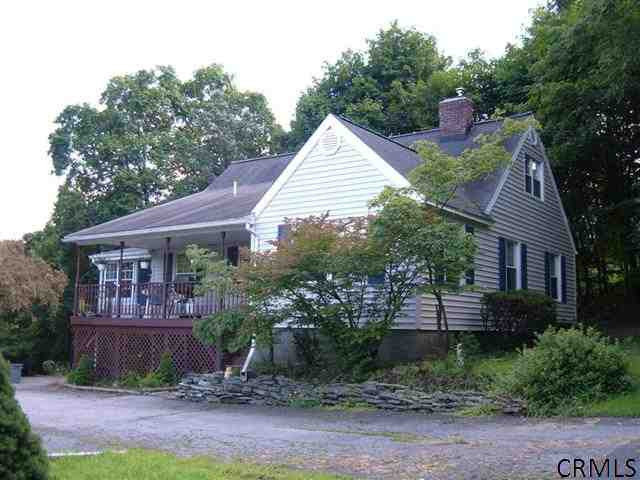 385 Vly Road Colonie, NY 12309 - Photo 1 of 15 Photo 1
