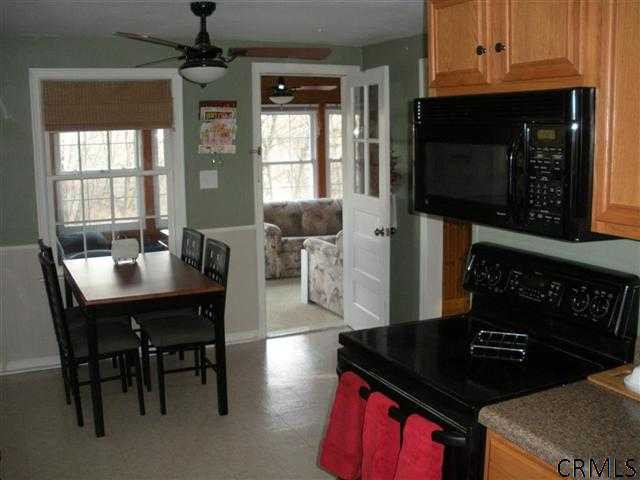 385 Vly Road Colonie, NY 12309 - Photo 7 of 15 Photo 7